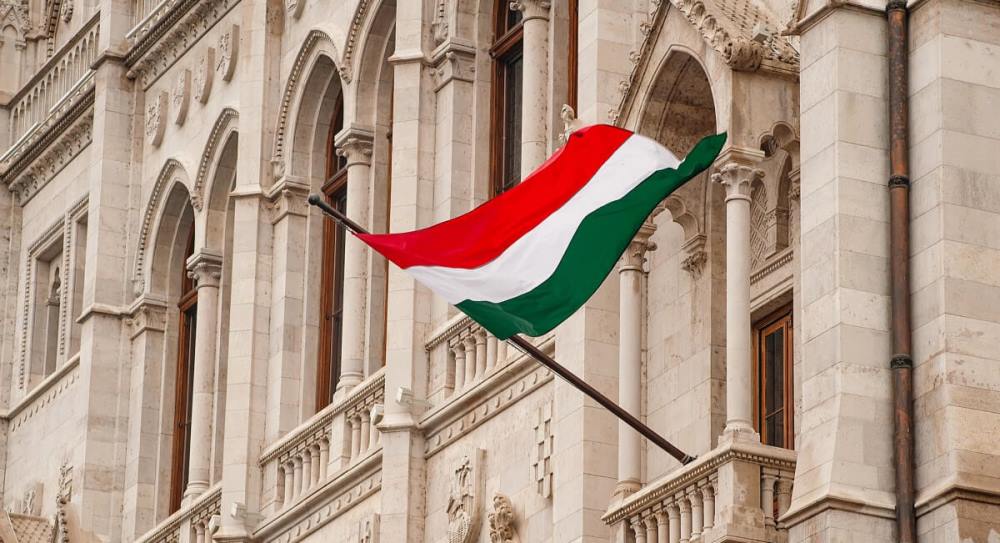 Hungaria kunder, embargo e naftes ruse do shkaterronte ekonomine